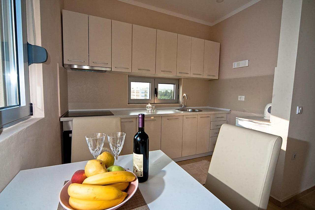 Apartments Jasmina Ulcinj Exteriör bild